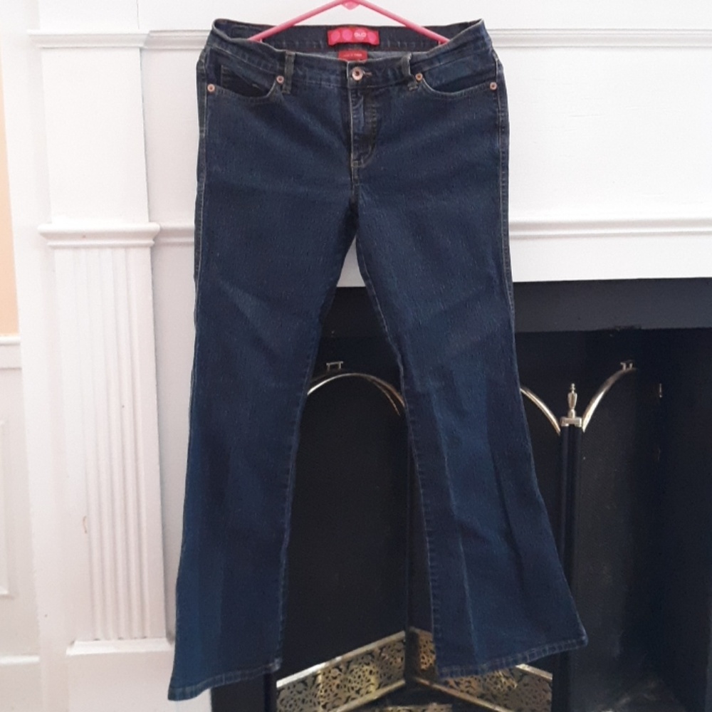 GLO jeans